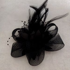 Black Fascinator w/Feathers, Beads and Flower in Center Small Size